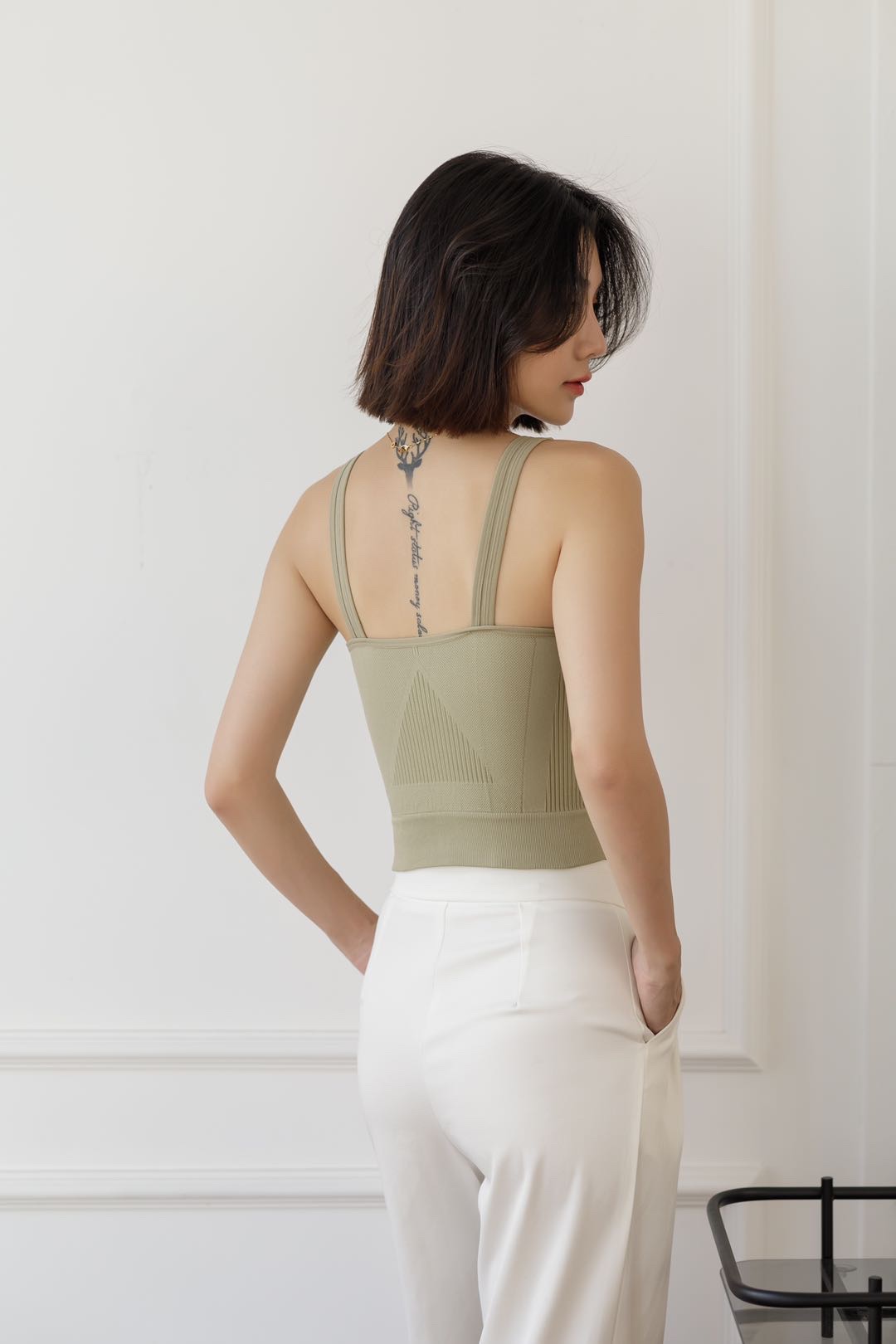 【 Pink Zhi Blue 】8811 Anti-Gravity Vest A New Women's Free Mail Seamless Back undefined