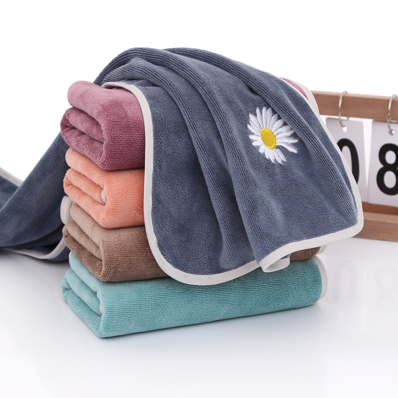 Fine fiber towel, little Daisy, youthful style towel, soft and absorbent, household adult dry hair towel, face towel Item Picture