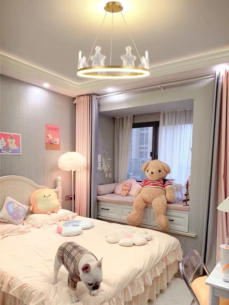The Nordic light luxury master bedroom chandelier with a starry sky, a warm and romantic lighting fixture with a girlish heart, and a modern and simple ceiling-mounted room lamp Application Scenario