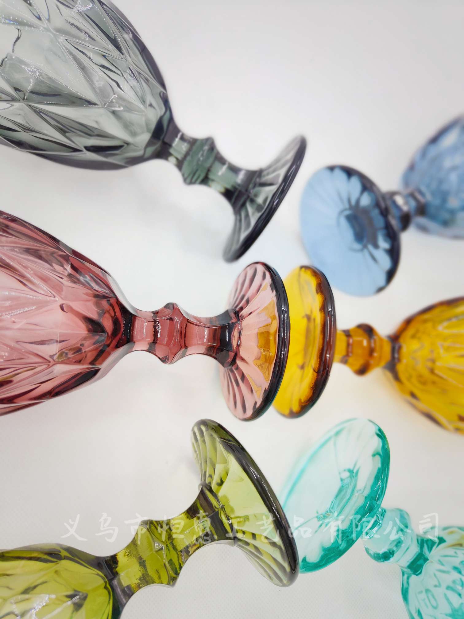 Factory Direct Sword Diamond-Shaped Glass Juice Cup Retro European Color Relief Glass Products Wine Glass Application Scenario