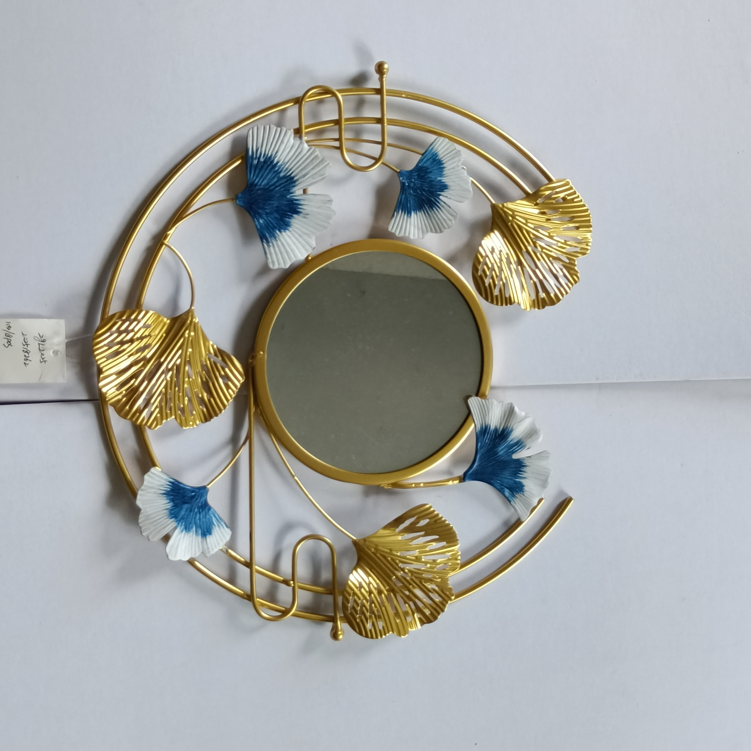 Yuxuan Ironwork's Chinese-Eastern style home decoration items, metal handicrafts, romantic Filling the house, Ginkgo leaf wall hangings, 26