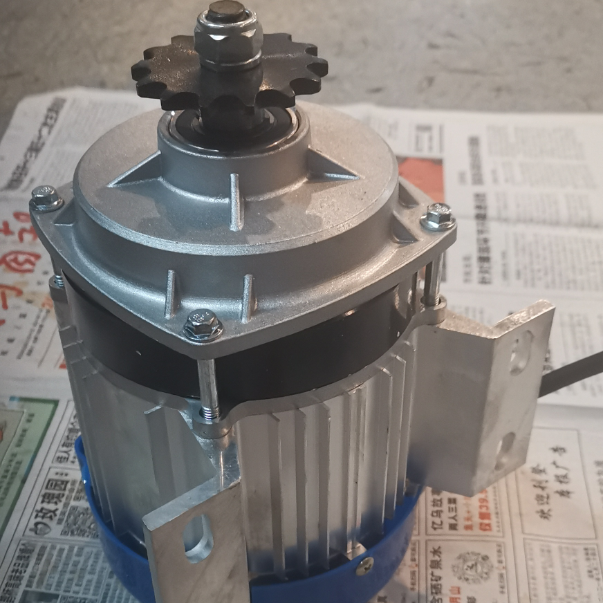 The 650W mid-mounted motor is sold at a low profit margin but in large quantities. We operate with integrity and have received overwhelming praise from customers. It offers high cost performance