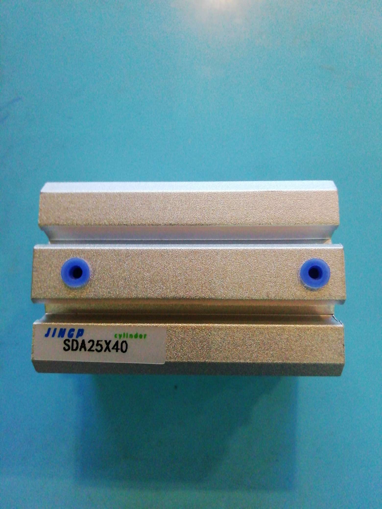 Thin cylinder SDA25X40 Application Scenario