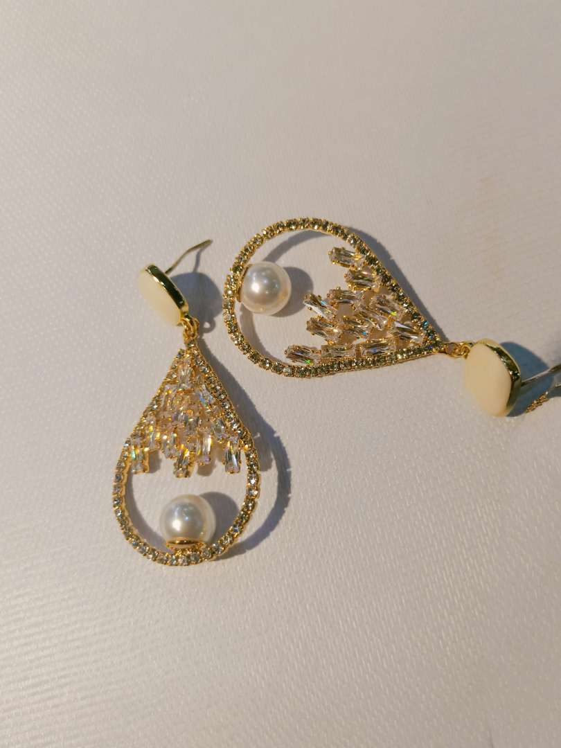 银针金色保色不褪色满钻镶嵌珍珠搭配耳钉耳环详情图2