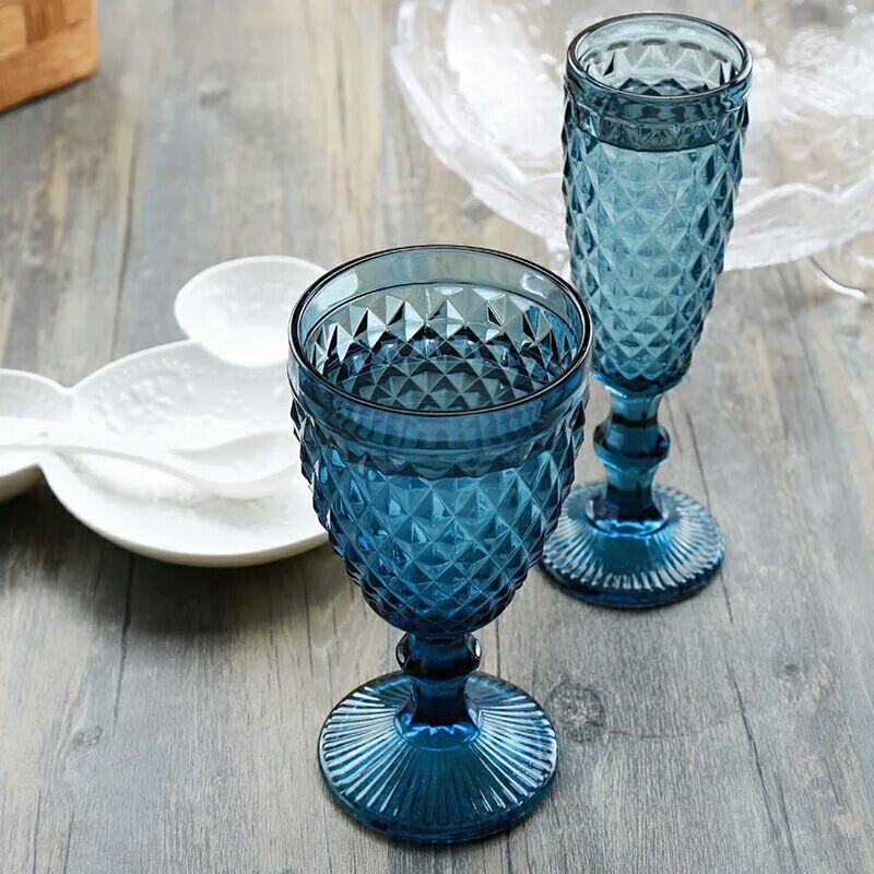 厂家直销创意高端欧式复古浮雕玻璃杯，红酒杯，果汁杯彩色高脚杯详情13