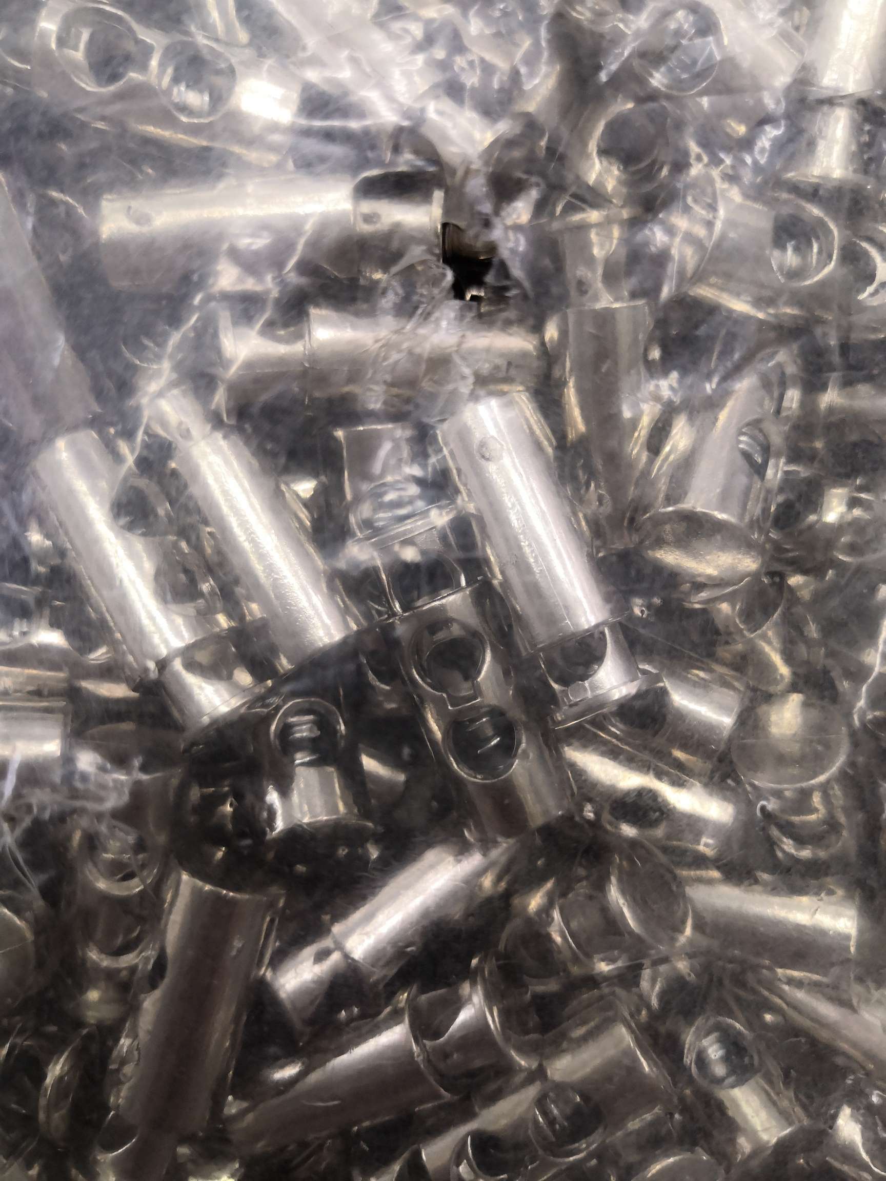 Electroplated Plastic Spring Buckle For Both Eyes details Picture