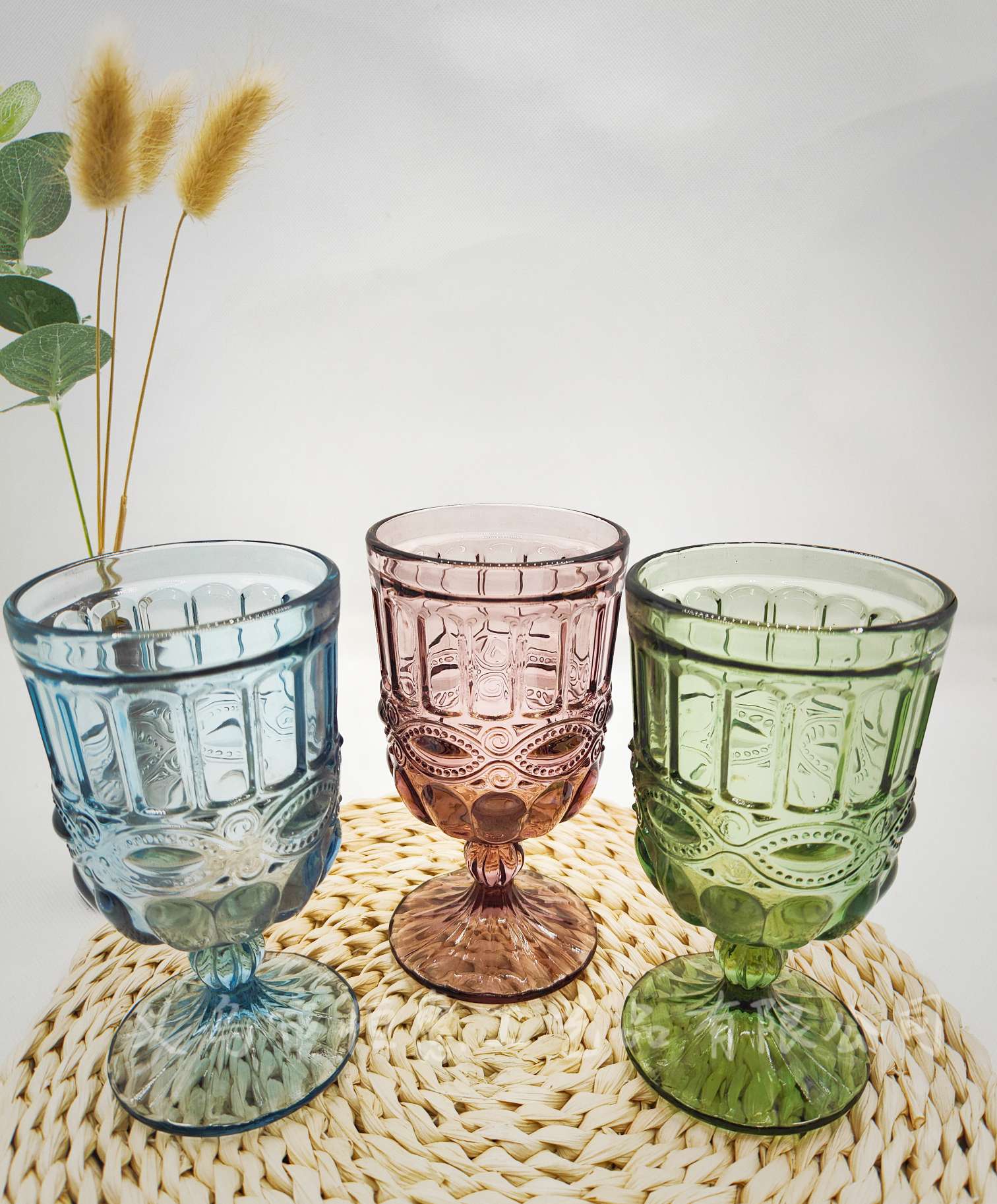 European Elegant Vintage Relief Glass Red Wine Glass Creative Wine Glass Home Thickened Juice Drink Cup details Picture