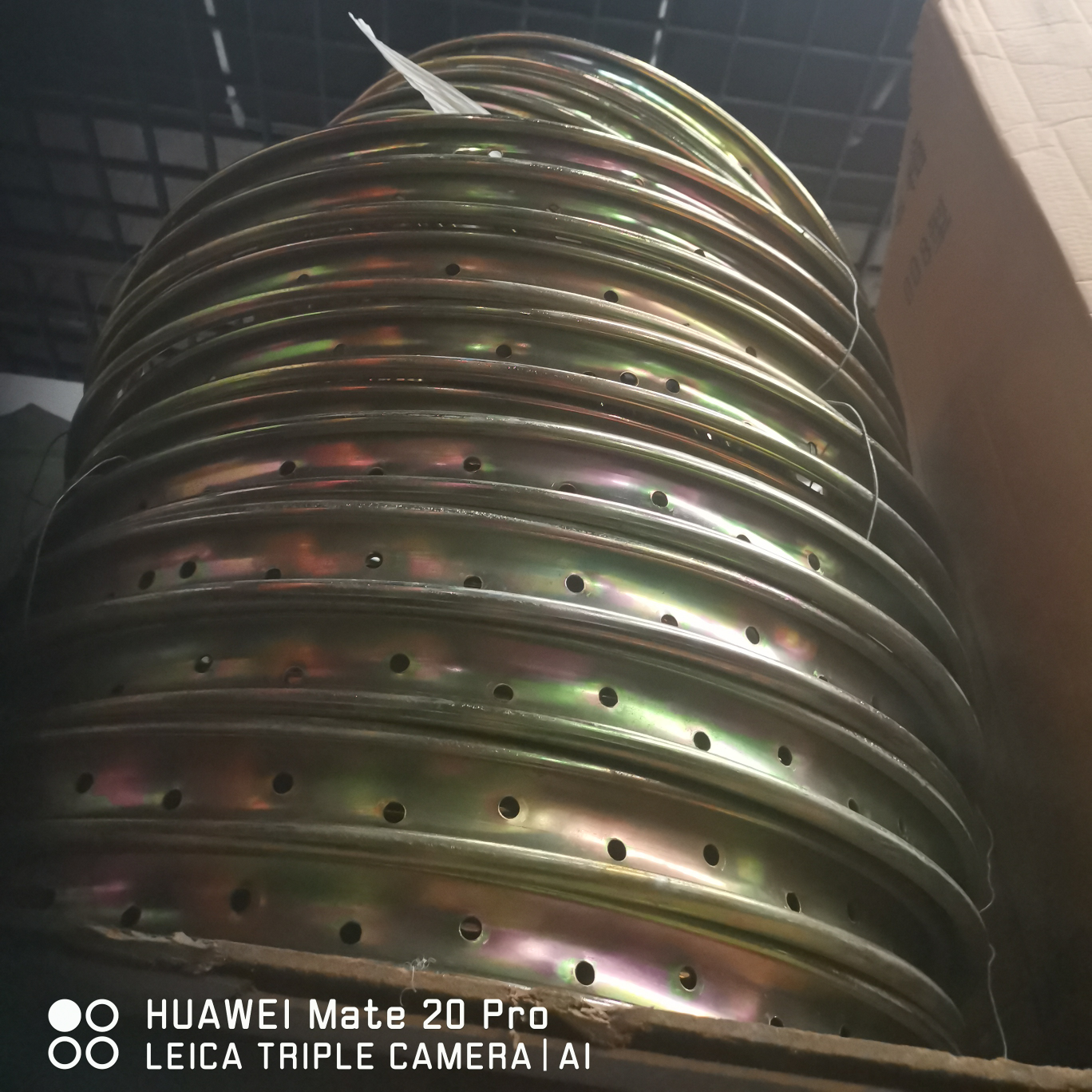 The iron rims for tricycles are sold at a low profit margin but in large quantities. We operate with integrity and have received overwhelming praise from customers. They offer high cost performance