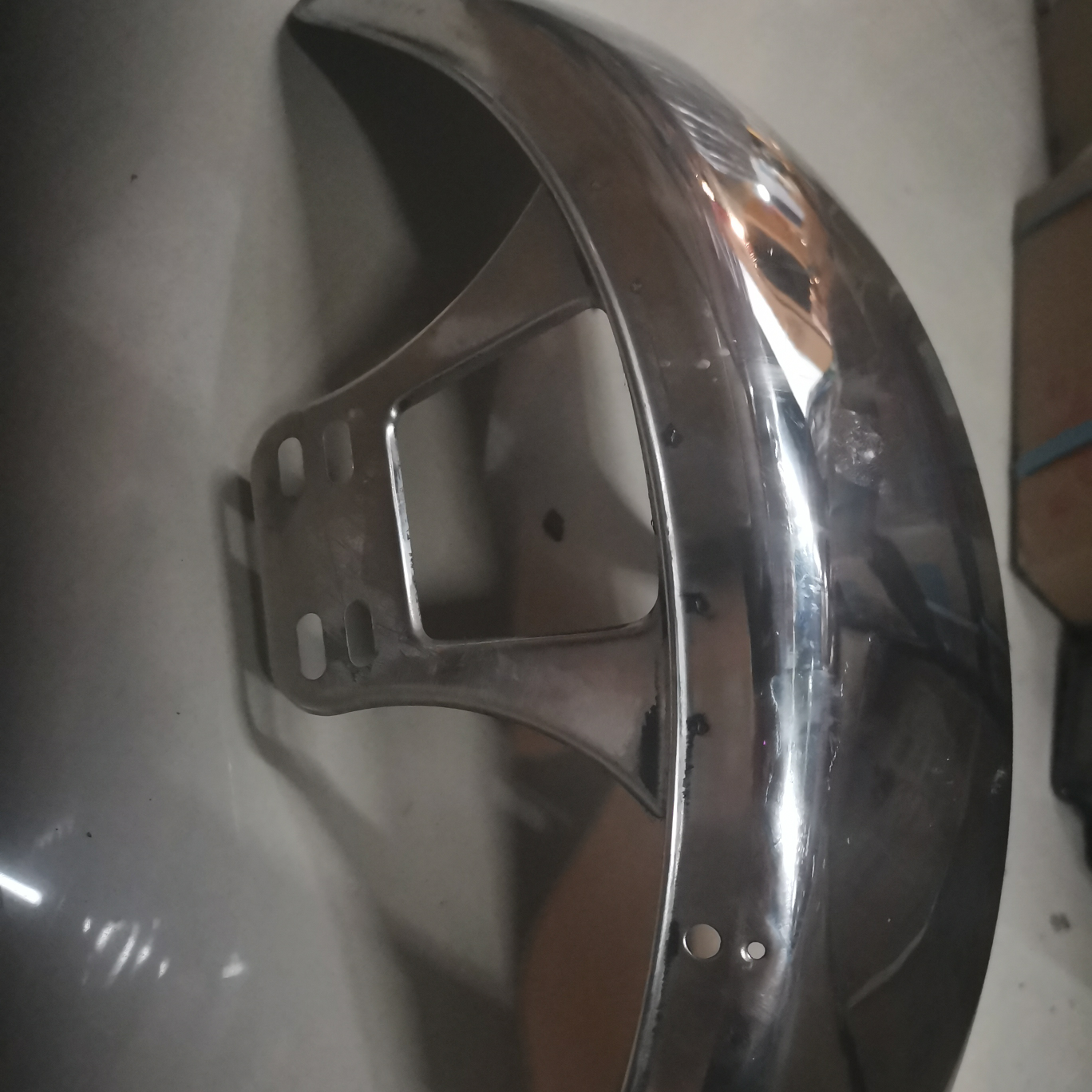 The electric tricycle mud slabs are sold at a low profit margin but in large quantities. We operate with integrity and have received overwhelming praise from customers. They offer high cost performance