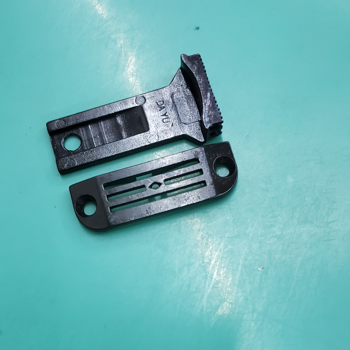 810 four-row fine needle plate teeth