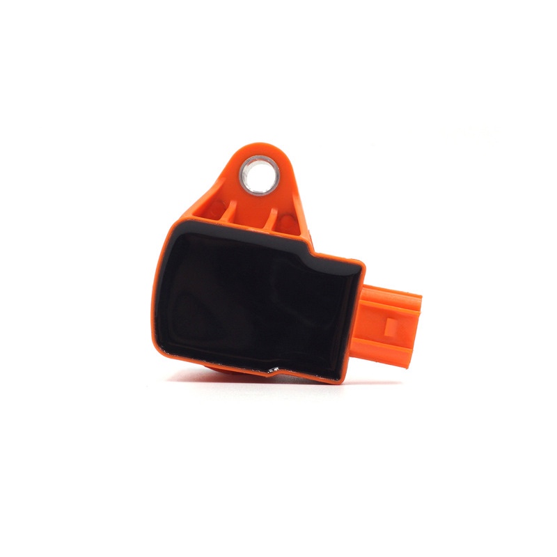 Ignition coil 30520-PWC 003 is suitable for Honda vehicles detail image 3