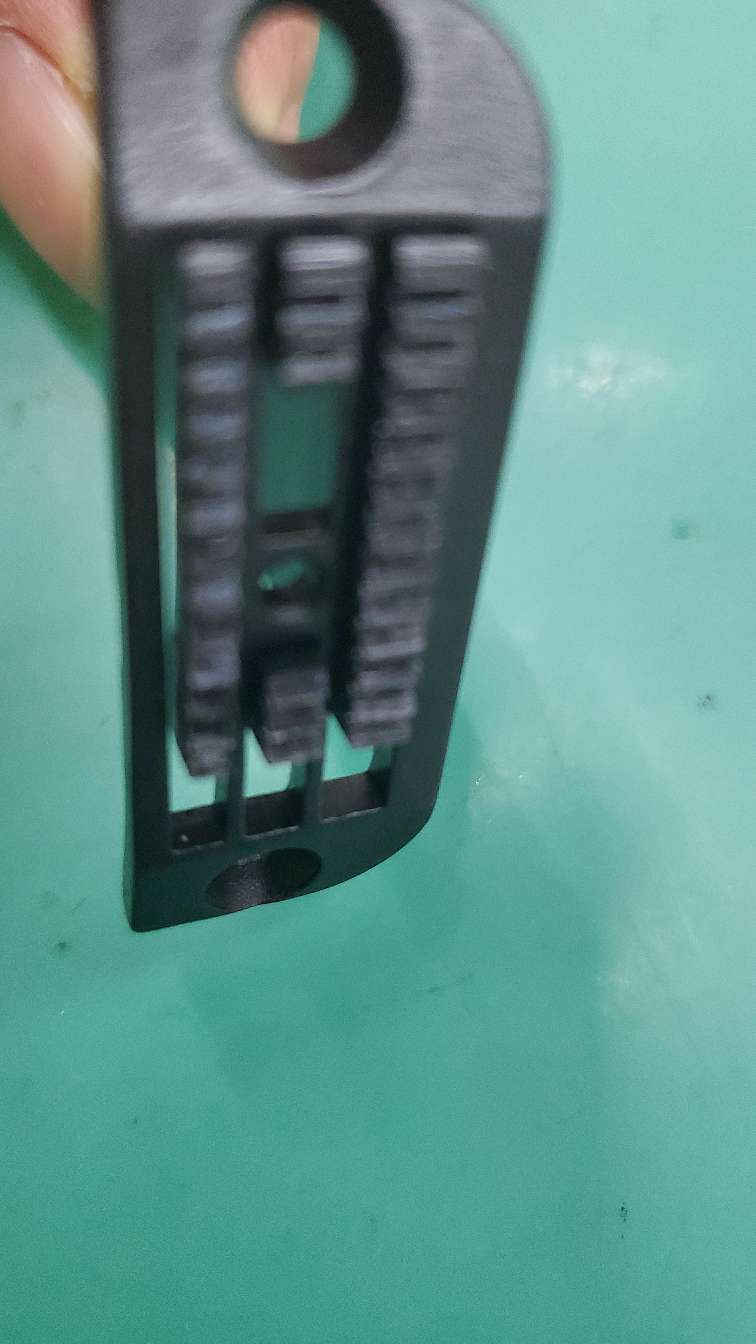810 high car cuatro filas de agujas gruesas con dientes Application Scenario