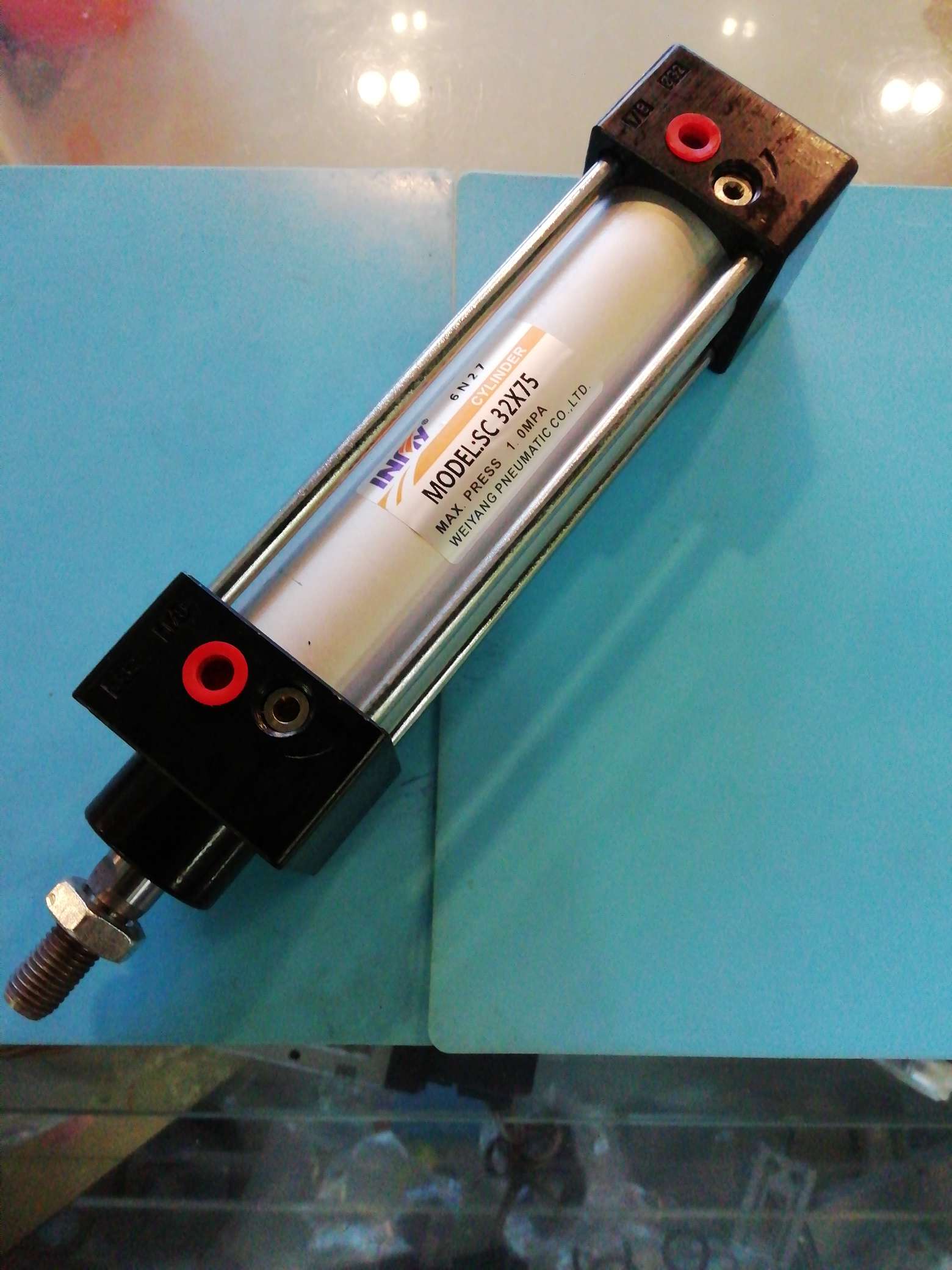 Standard cylinder SC32X75 Application Scenario