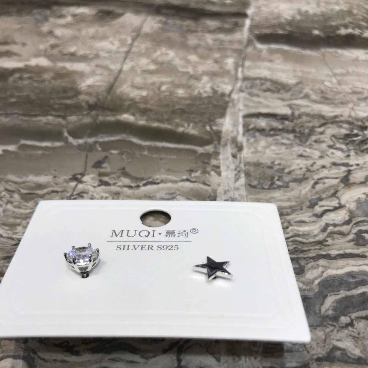 Zircon ➕ five-pointed star Application Scenario