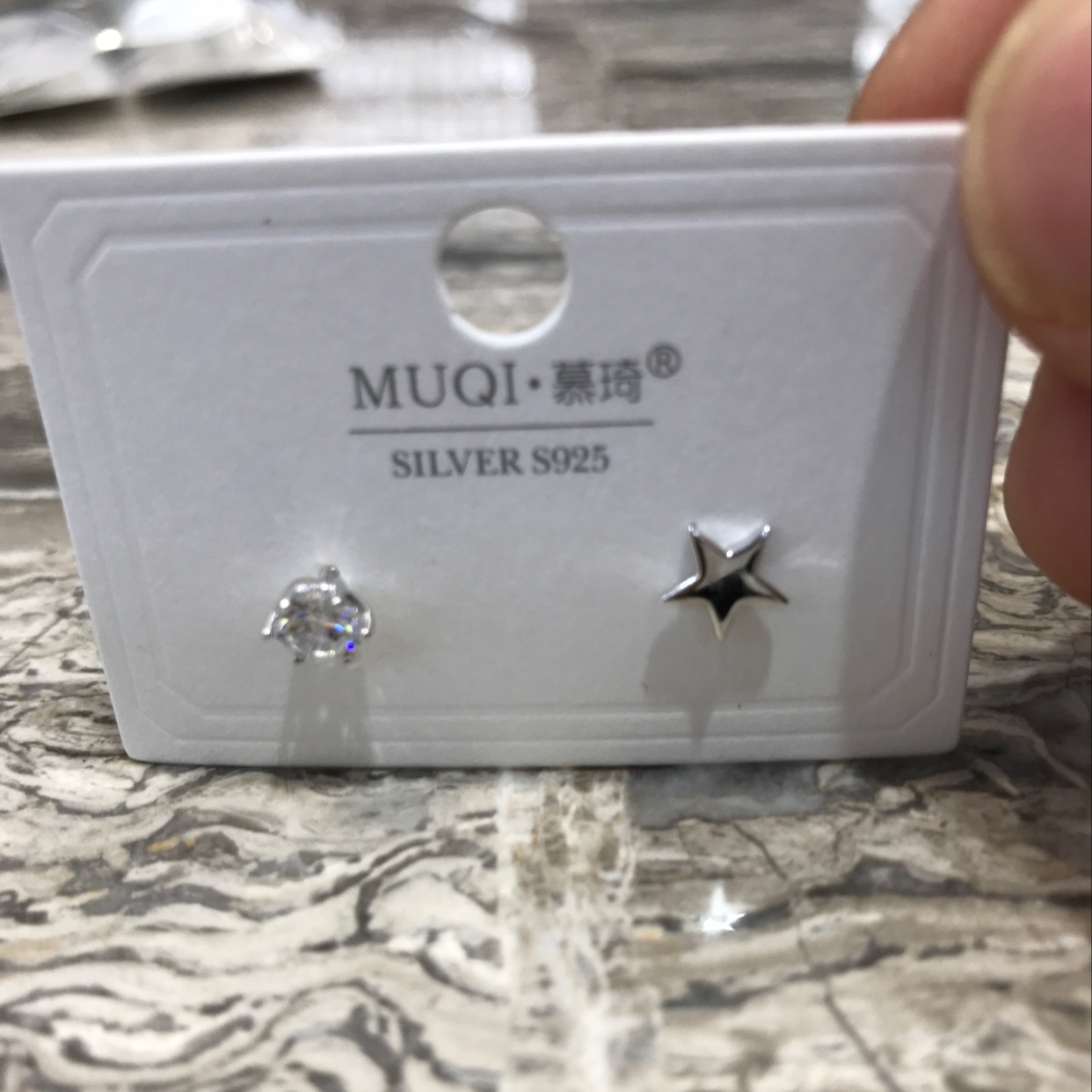 Zircon ➕ five-pointed star Item Picture