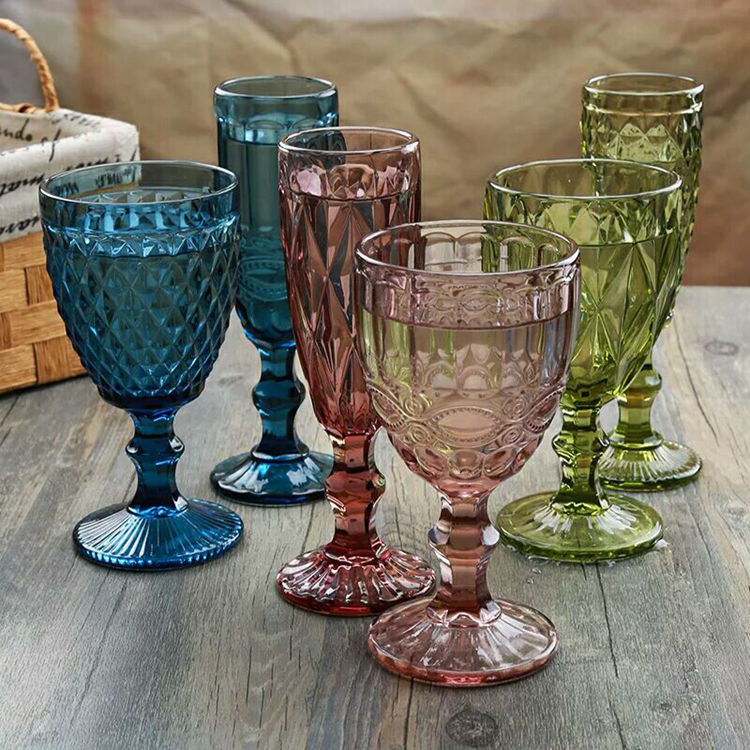 厂家直销创意高端欧式复古浮雕玻璃杯，红酒杯，果汁杯彩色高脚杯详情12