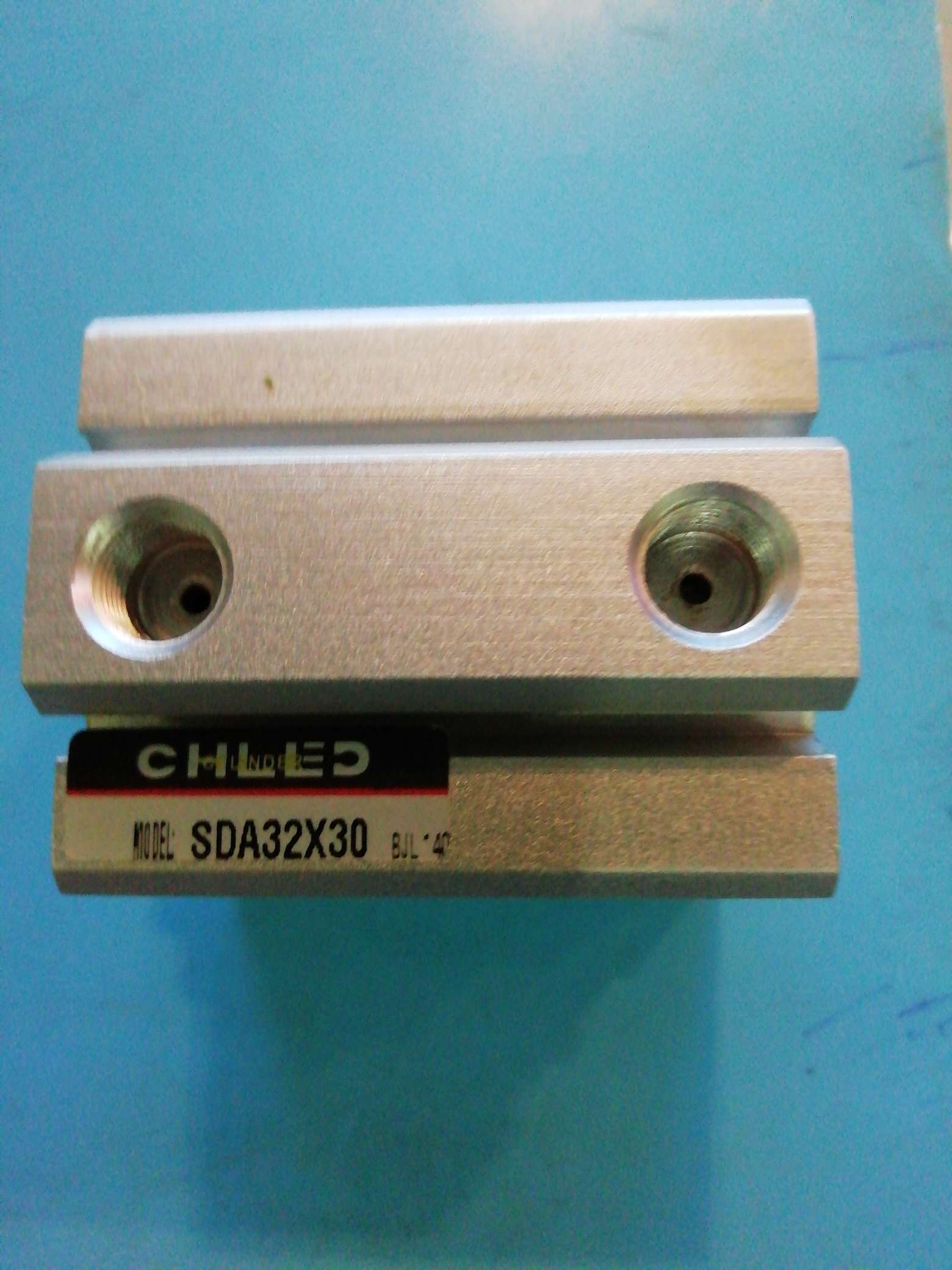Thin cylinder SDAX30 Item Picture