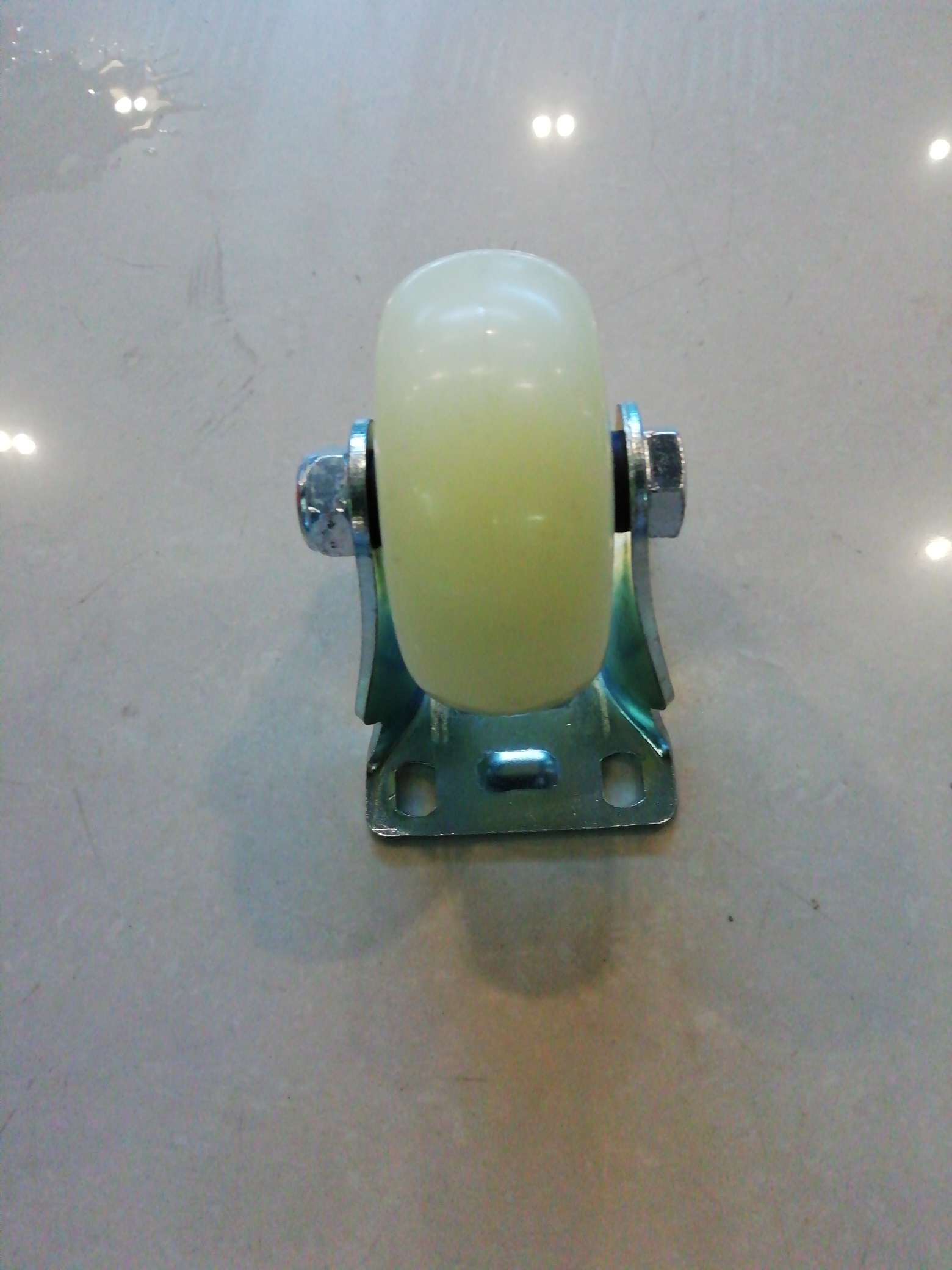 3-inch Jiale medium-sized white nylon oriented wheels detail image 2
