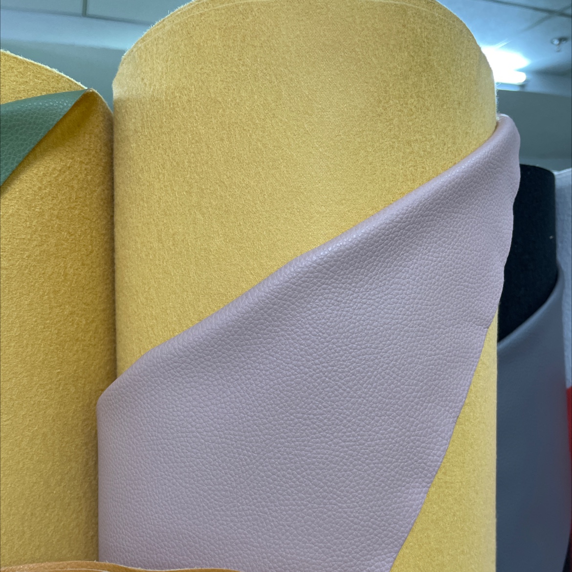 Four Seasons Lychee leather fabric, leather bags, sofas, accessories, soft furnishings, belts, dark flesh color sjlz011