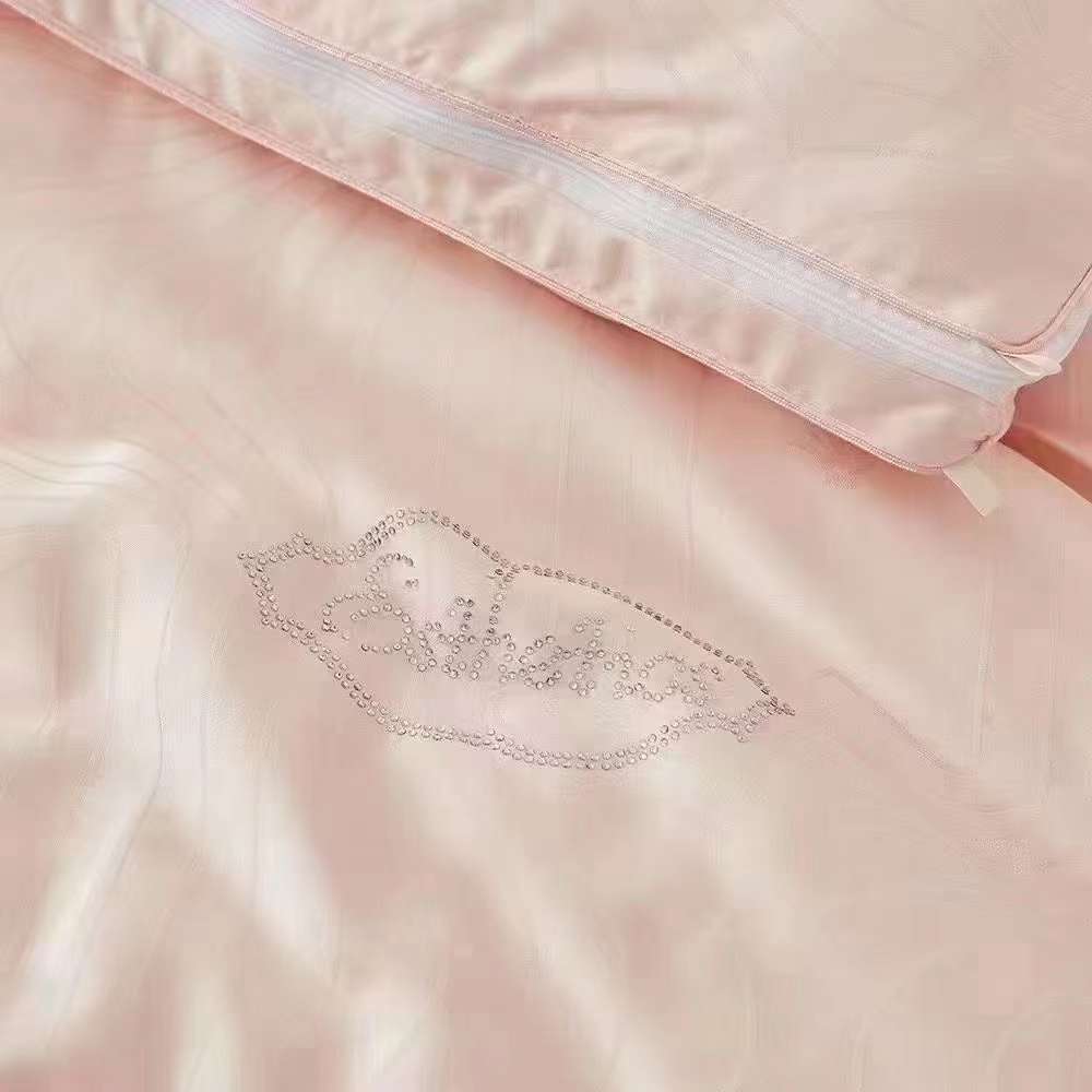 Moisturizing Soybean 2-In-1 Quilt
The Zipper Is A Hot Seller 🔥 Specification drawing