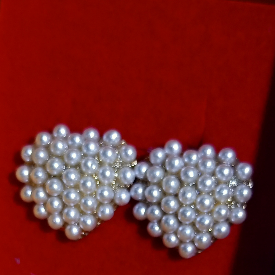 爱心仿珍珠耳钉耳环