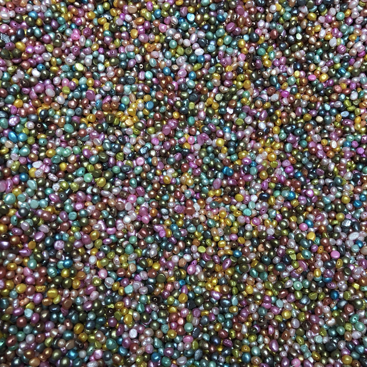 5一6，彩虹🌈两面光珍珠，可镶嵌鞋子，帽子