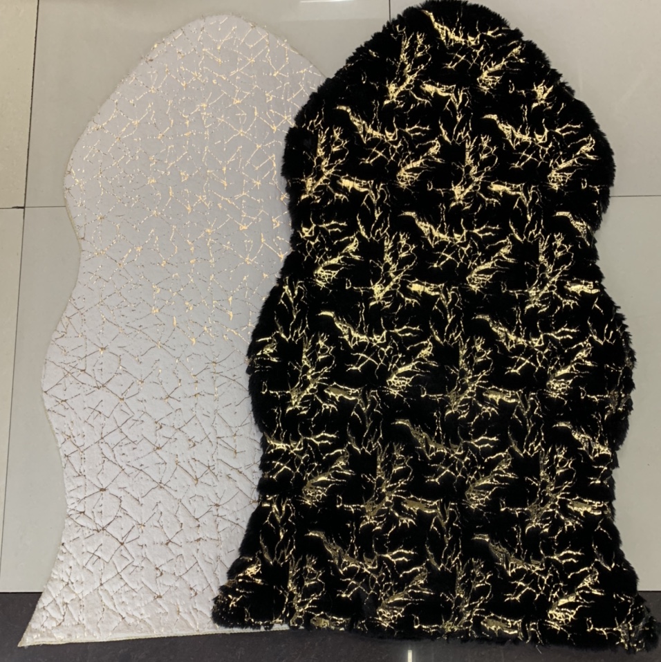 兔毛烫金垫地毯