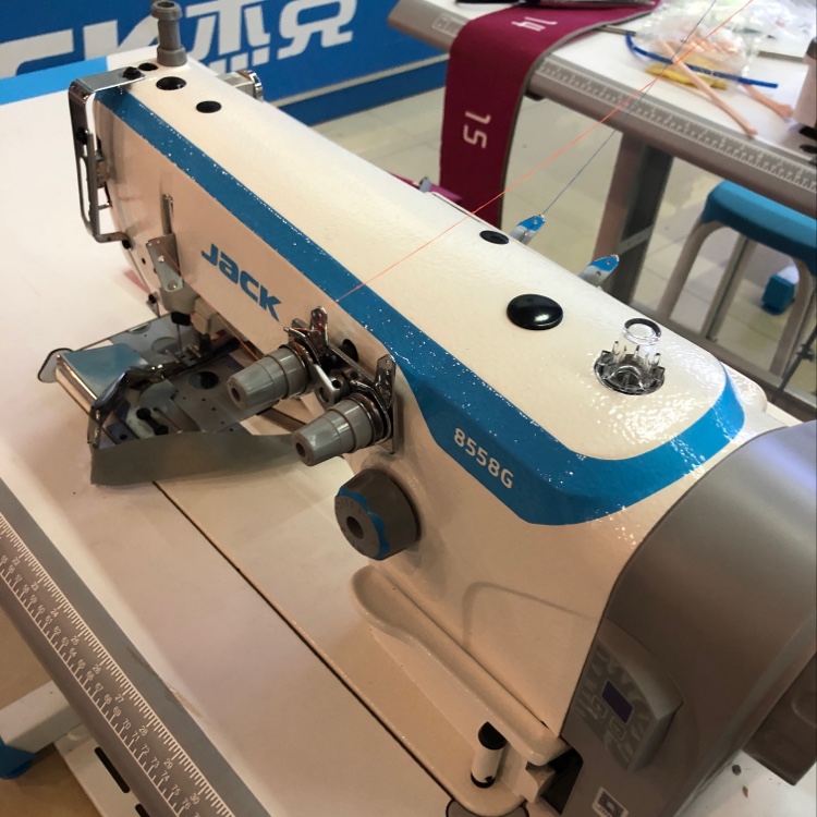 Jack double-needle chain machine Application Scenario