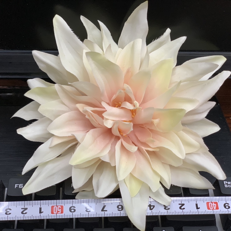 Artificial flowers, artificial plants, horticultural flower accessories, photo props, flower heads 140