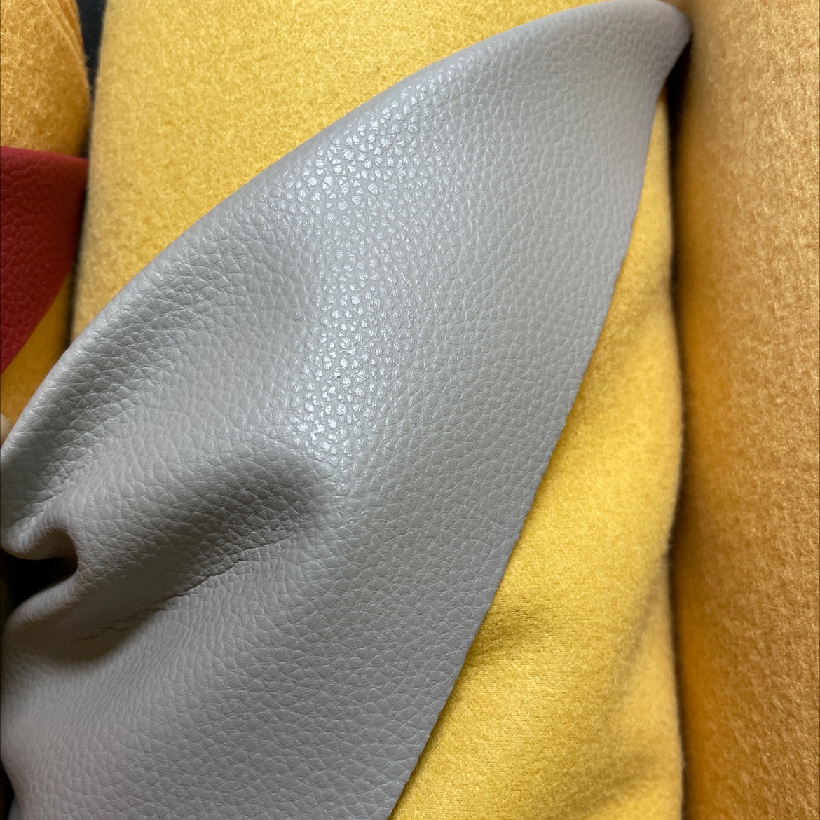 Four Seasons Lychee leather fabric, leather bags, sofas, accessories, soft furnishings, belts, khaki grey sjlz010 Item Picture