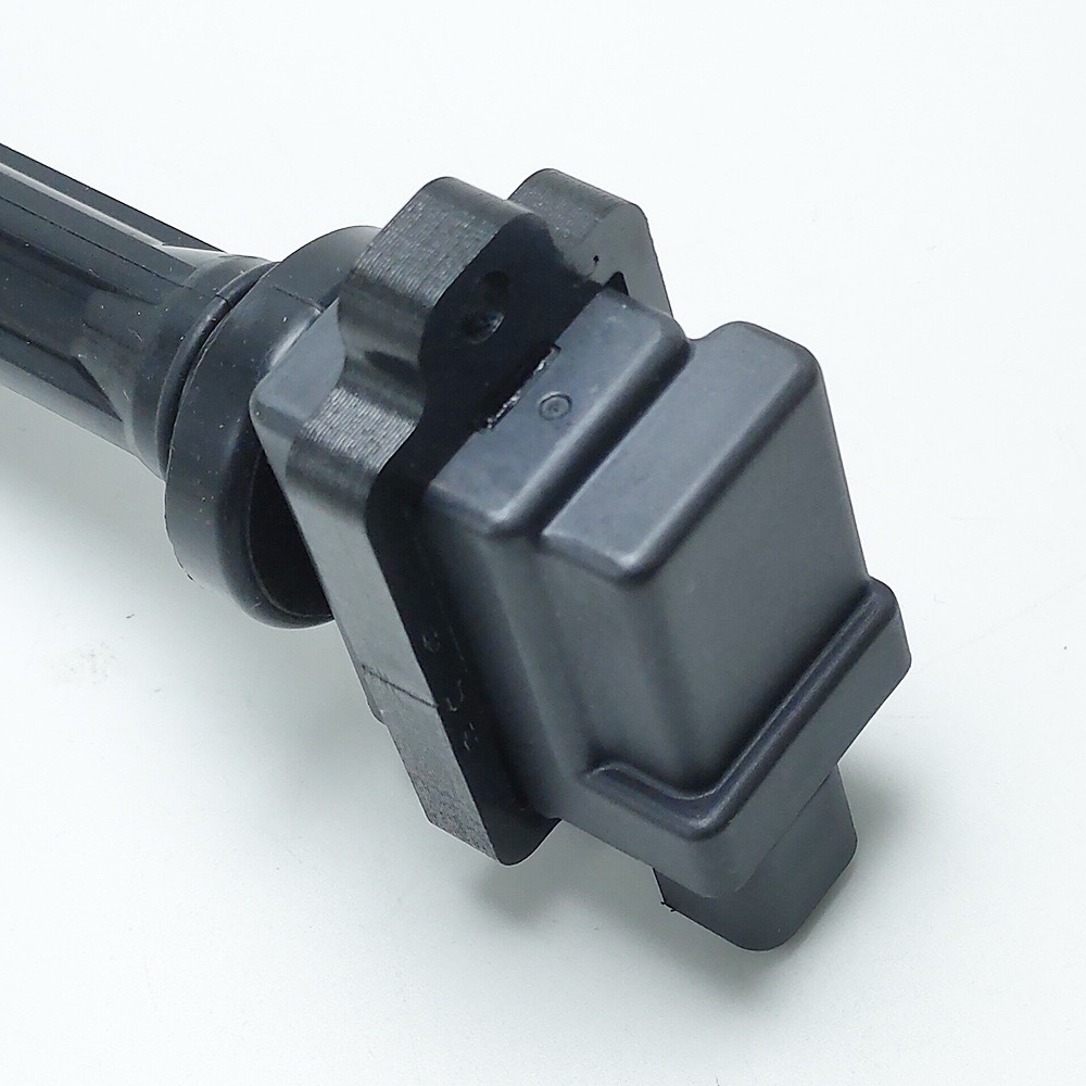 Ignition coil 33410-77E10 is suitable for Nissan vehicles detail image 2