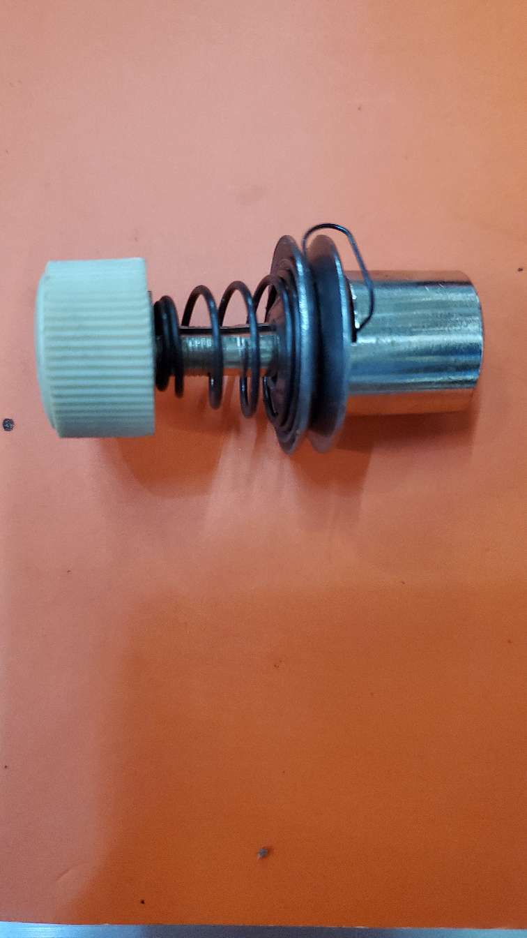 Gc550 Flat car wire clamp Application Scenario