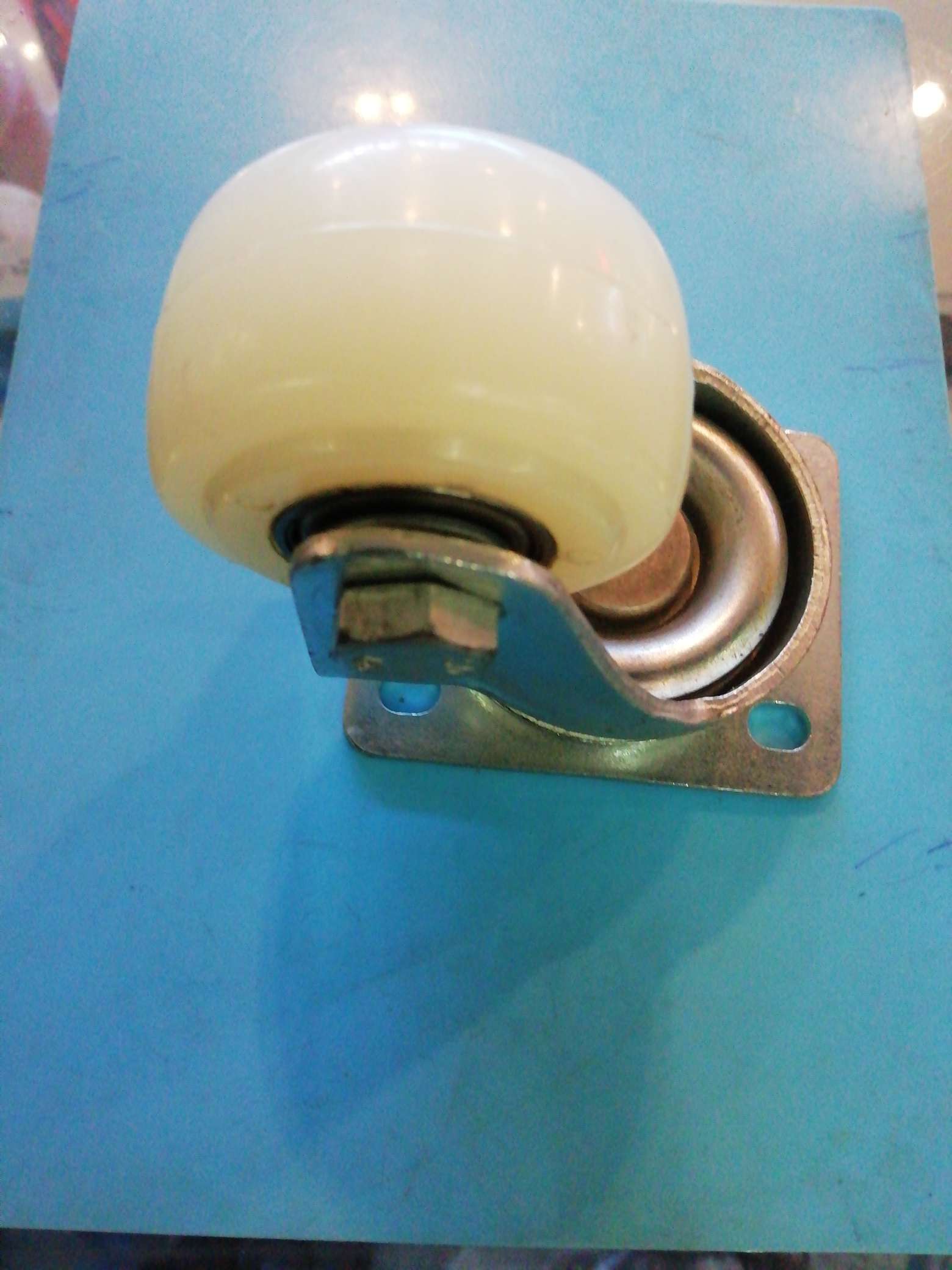 2-inch Jiale medium-sized nylon casters detail image 3