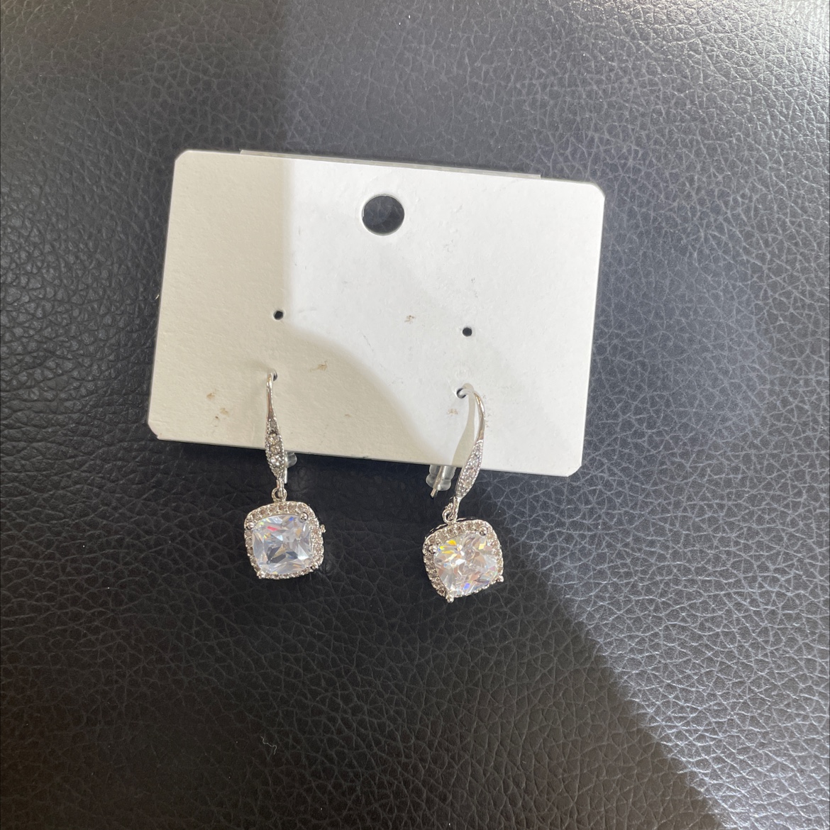 Today beauty Korean earrings fashion zircon inlaid delicate lovely girlish temperament Item Picture