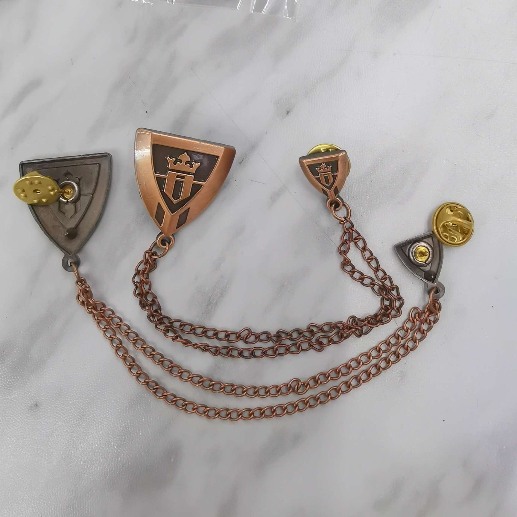 Chain badge details Picture