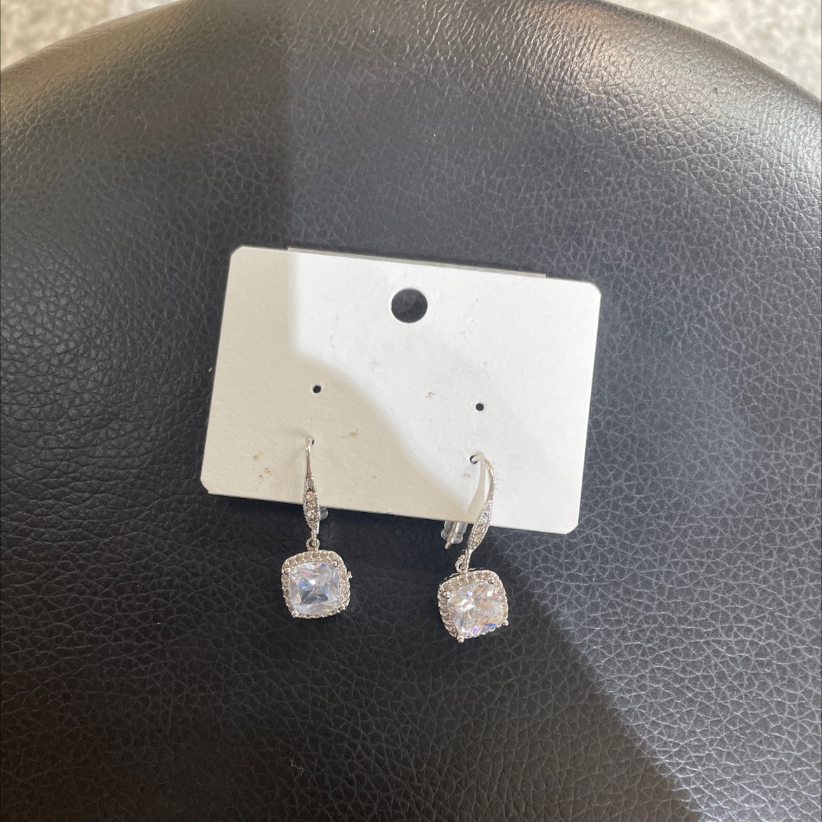Today beauty Korean earrings fashion zircon inlaid delicate lovely girlish temperament Application Scenario