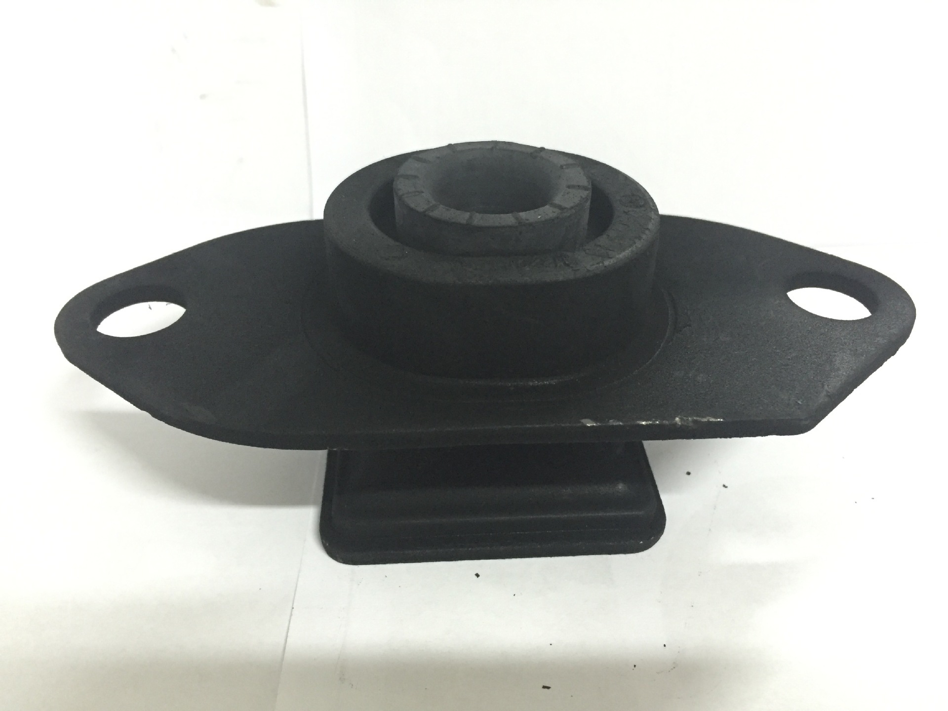Поддержка двигателя 11220-ET00A применима к автомобилям nissan Item Picture