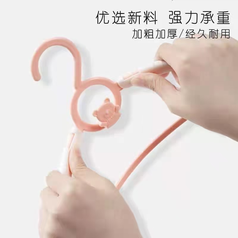 7档调节自由伸缩
从小用到大的衣架
新生儿	儿童	青少年	成年产品图