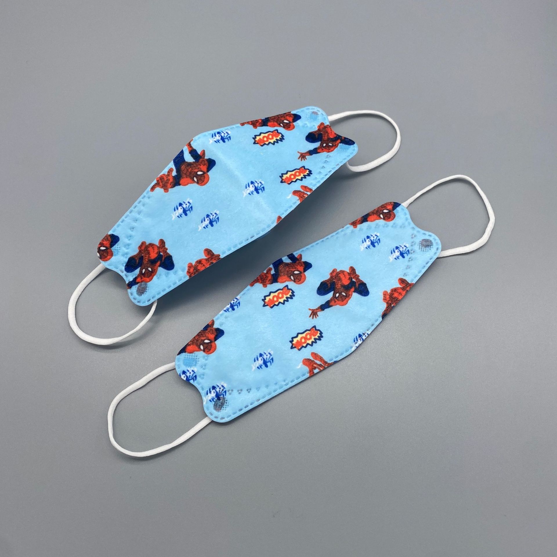 新款儿童卡通印花KF94熔喷布无纺布四层防护立体一次性鱼形口罩蜘蛛侠