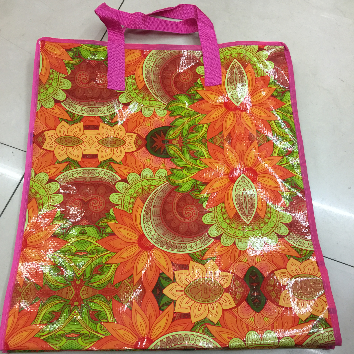 5. Direct sales of woven bags from the manufacturer, with a wide variety of patterns to choose from. We also offer non-woven fabric and non-woven fabric mini bags. Welcome to purchase