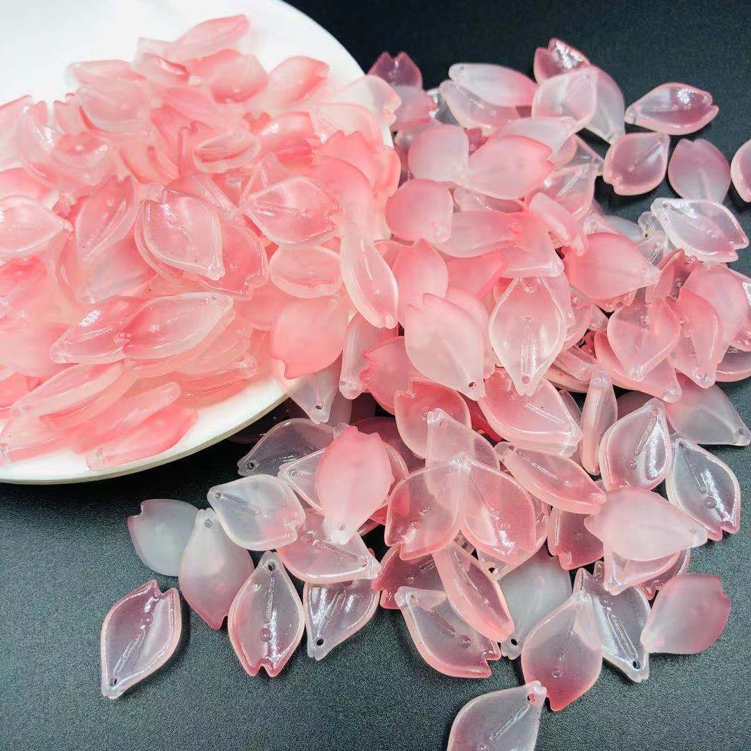 وكان الدي الزجاجي (Diy Diy Diy)، وهو مادة يدوية، يشعل دبوس الشعر من شعره، من زخاره البلورية، رقم 2582 2. detail image 2