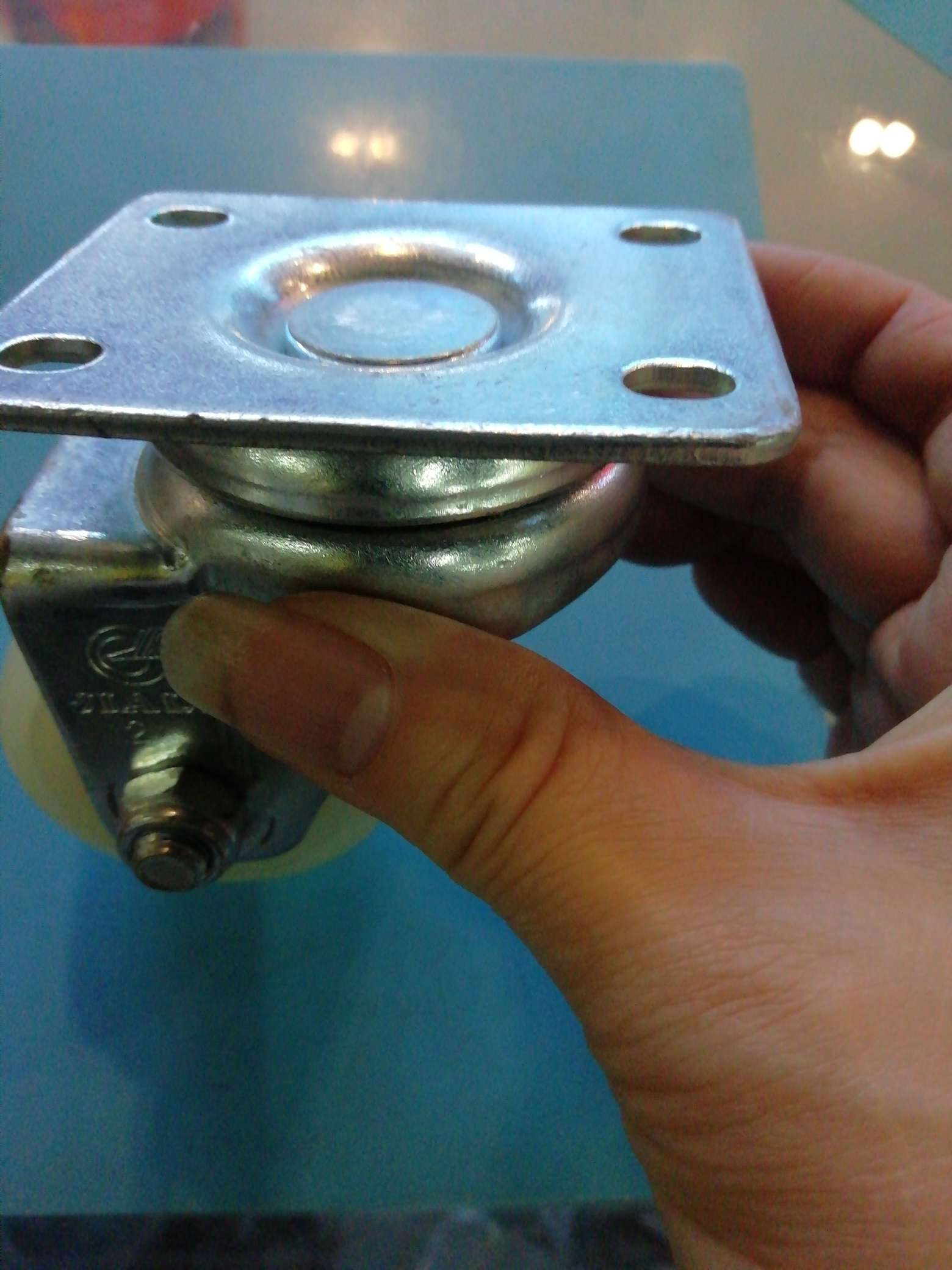 2-inch Jiale medium-sized nylon casters detail image 5