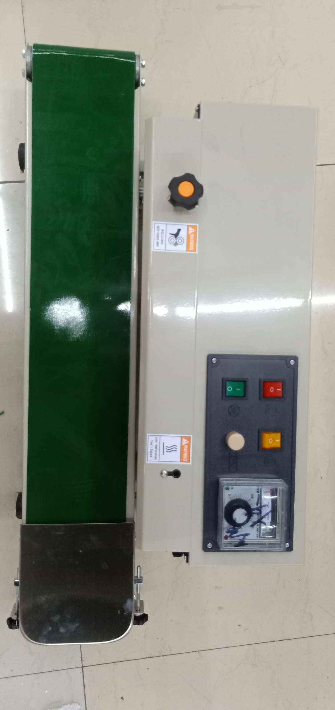 900 Vertical sealing machine details Picture