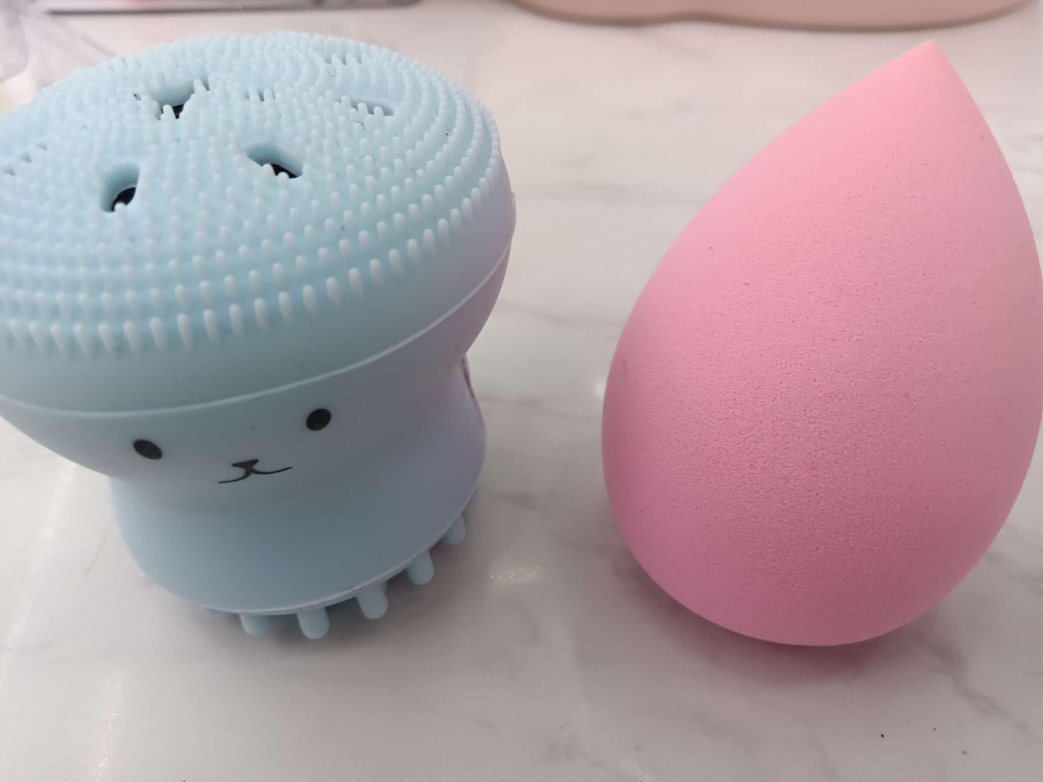 章鱼洗脸美妆清洁 小章鱼洗脸刷加美妆蛋组合产品图