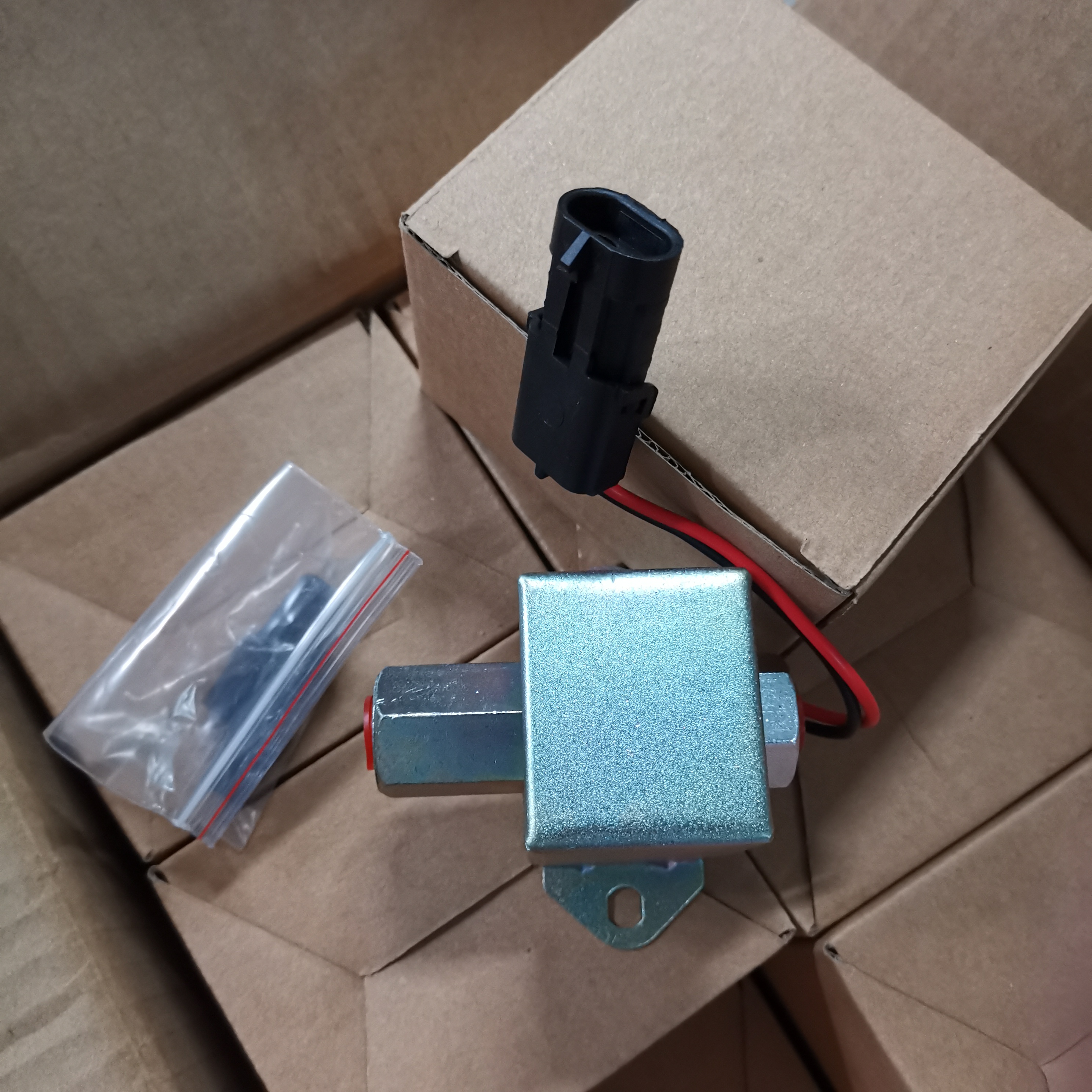 Qianglu construction machinery equipment electronic fuel pump KV13829