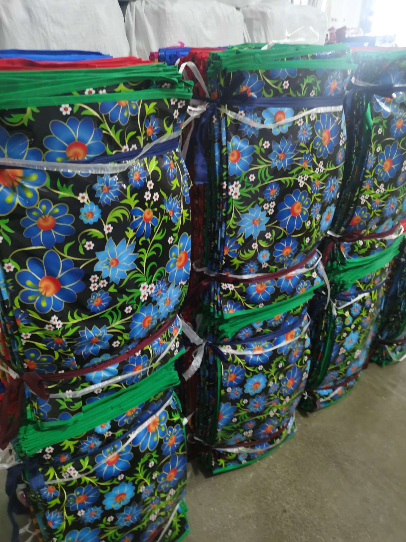 13 Woven bag factory direct sales, with various patterns to choose from freely. We also offer non-woven fabric and non-woven fabric mini bags. Welcome to purchase detail image 3