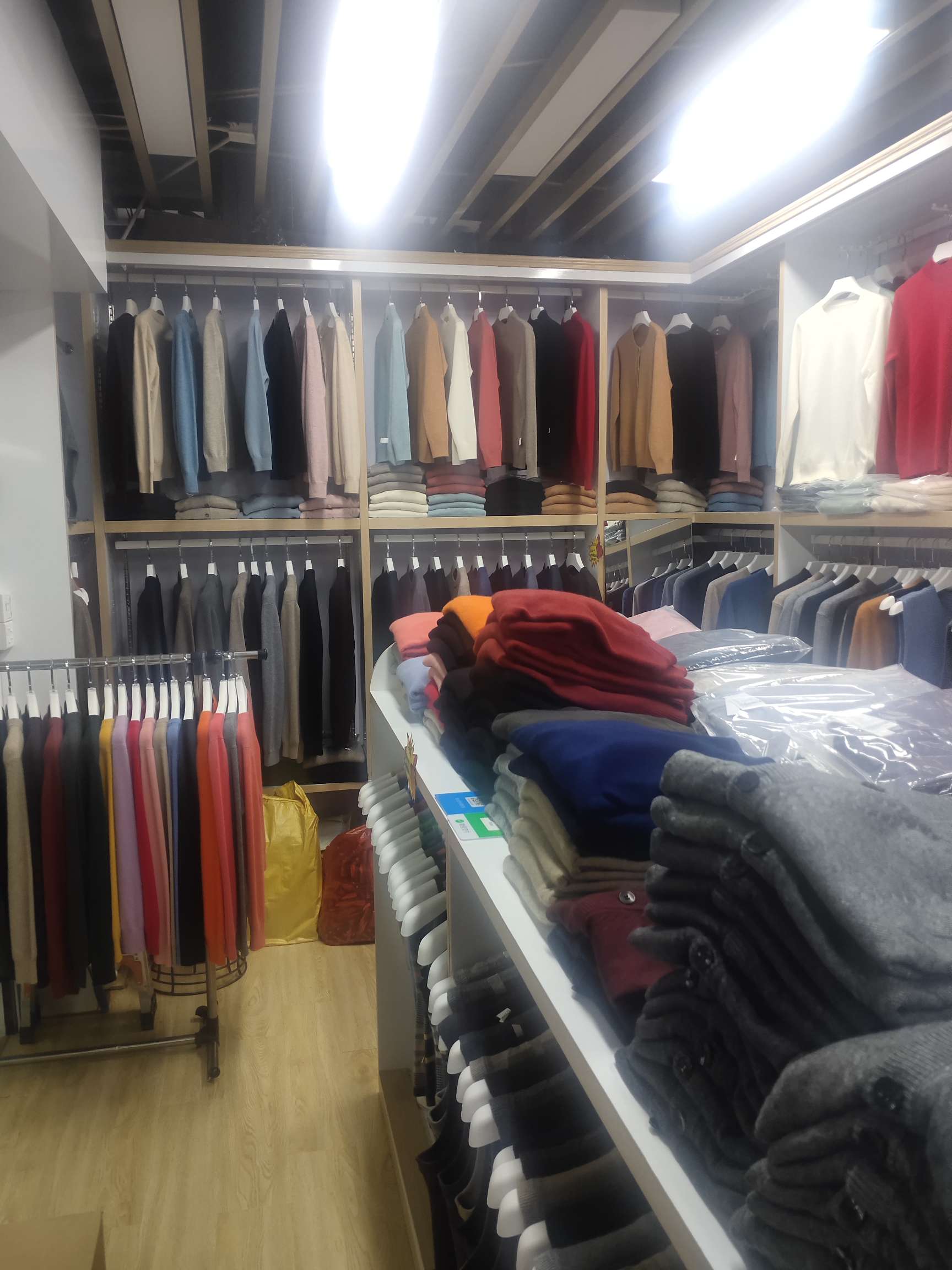 Qicai Velvet Industry Trading House describe pic - 8