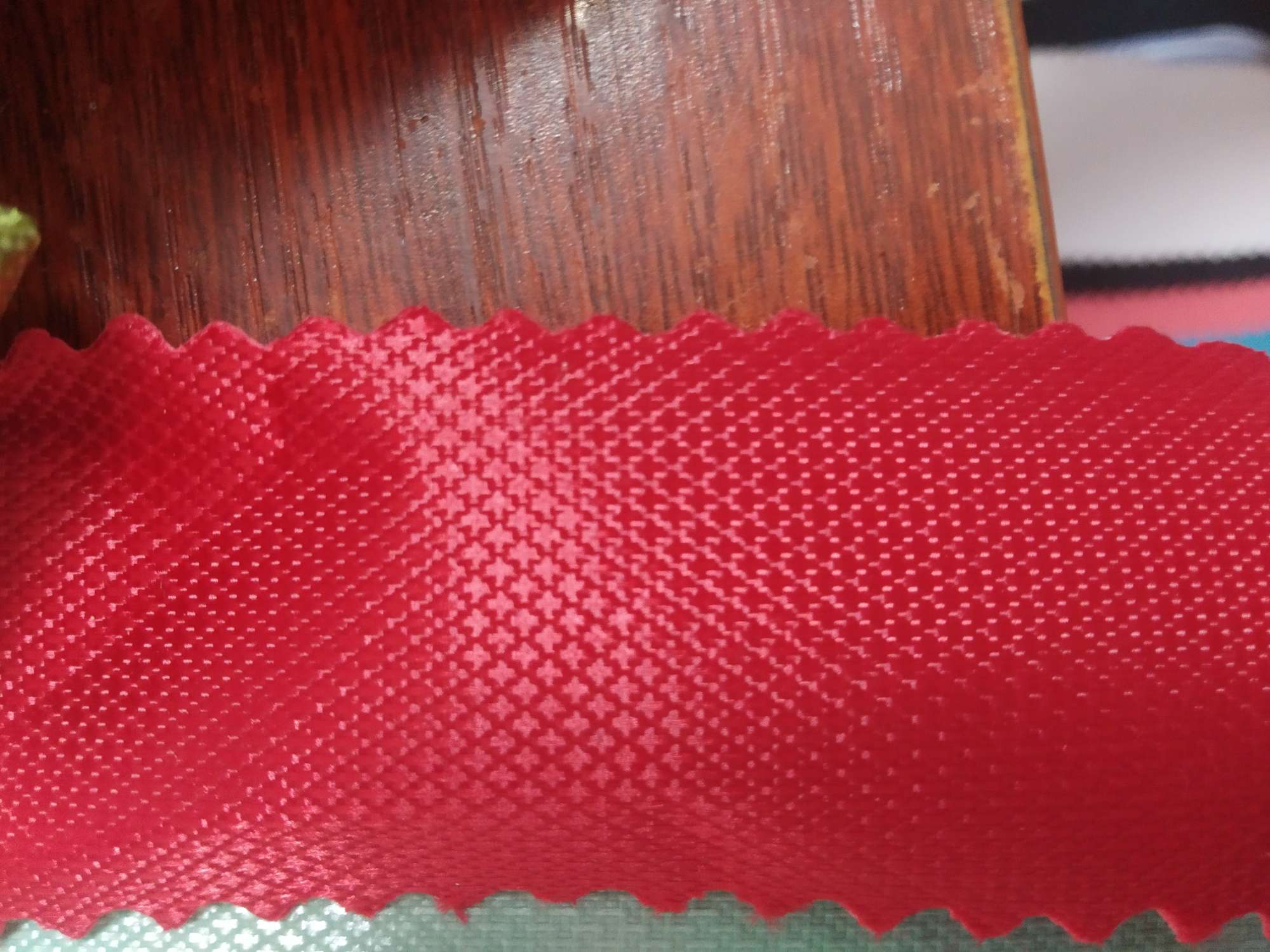 TY-- 019 Cross Jacquard Pattern 20# Deep Red Application Scenario
