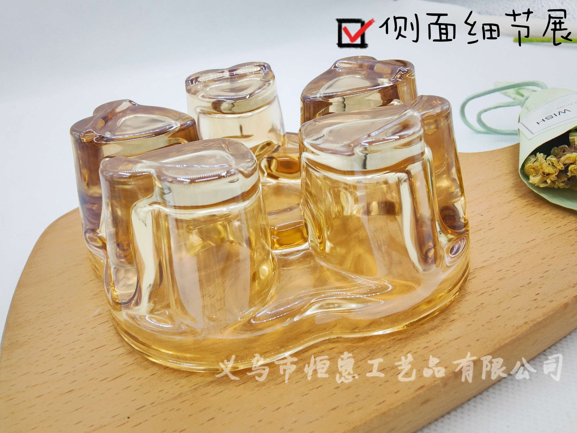 Heart-Shaped Glass Candle Holder Wholesale Creative Tea Set Heating Base Manufacturers Candle Cup Candle Holder Tea Set Base Application Scenario