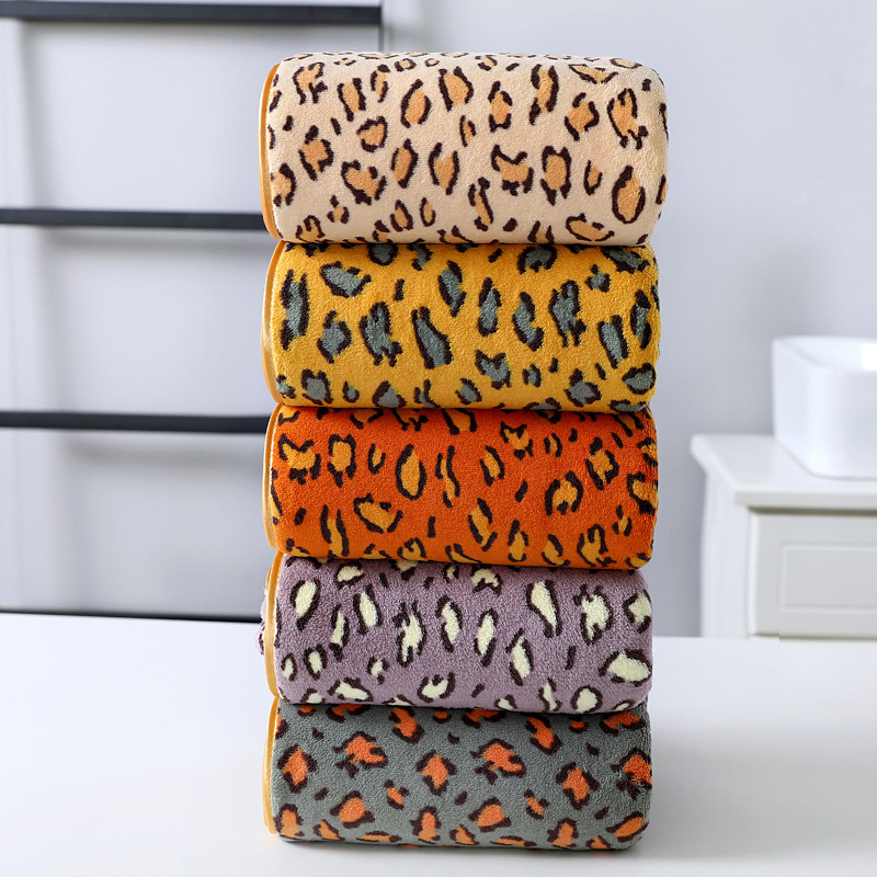 Coral fleece leopard print bath towel, dry hair towel, quick-drying home life store, high-quality bath towel 70*140cm Item Picture